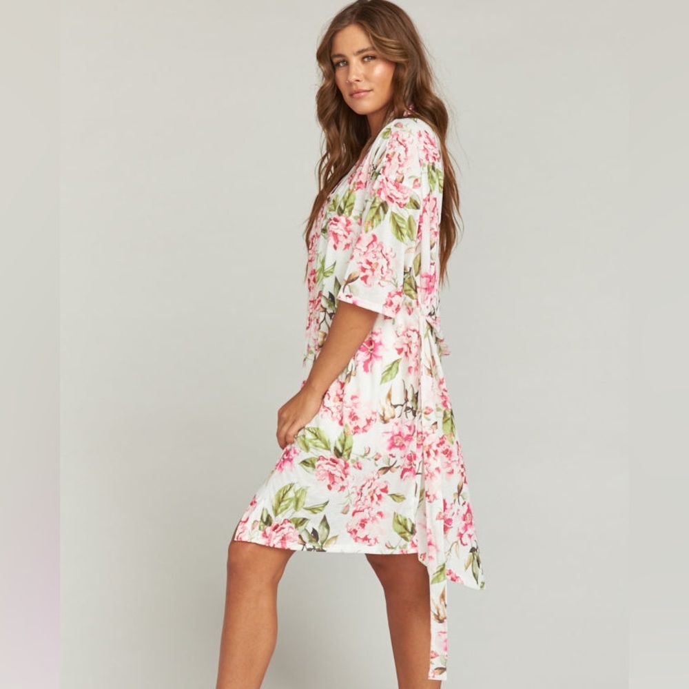 Show Me Your MuMu Brie Robe, one size floral robe for home or pool/beach - Picture 5 of 16